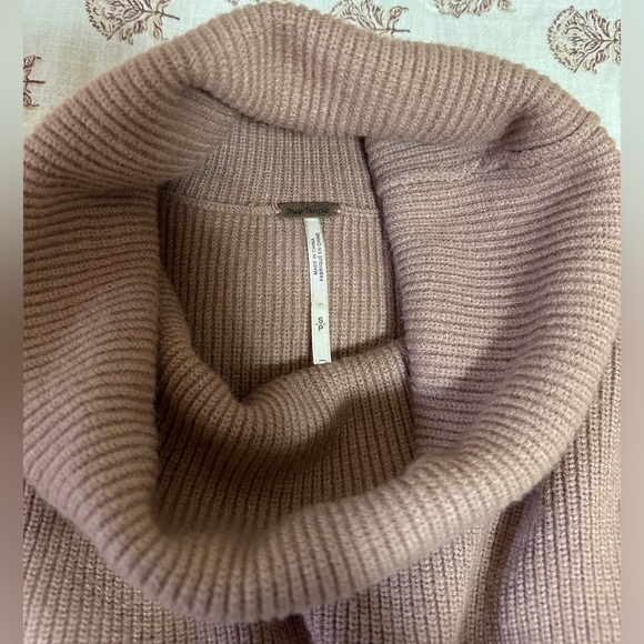 Free People Softly Structured Tunic Sweater Mauve Size Small - Picture 7 of 9